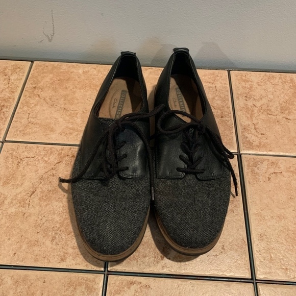 Clarks Raisie Bloom Oxfords Black size 8.5 - Picture 2 of 8